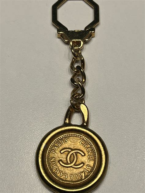 porte clefs chanel|chanel keychain.